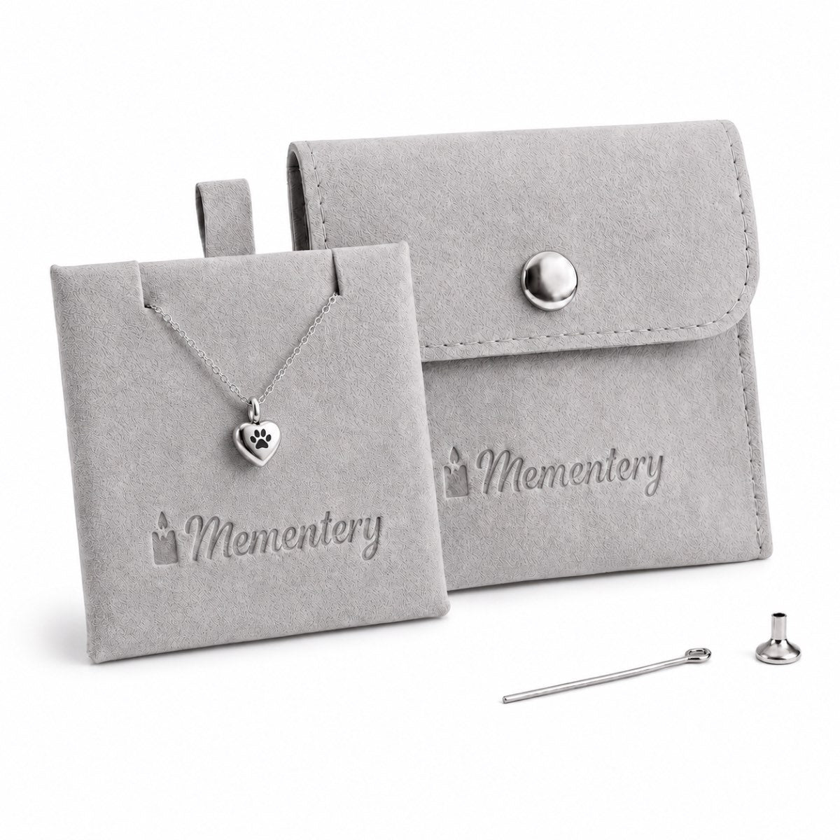 Coffret Mementery avec collier cœur empreinte argenté, pochon velours et kit de remplissage inclus