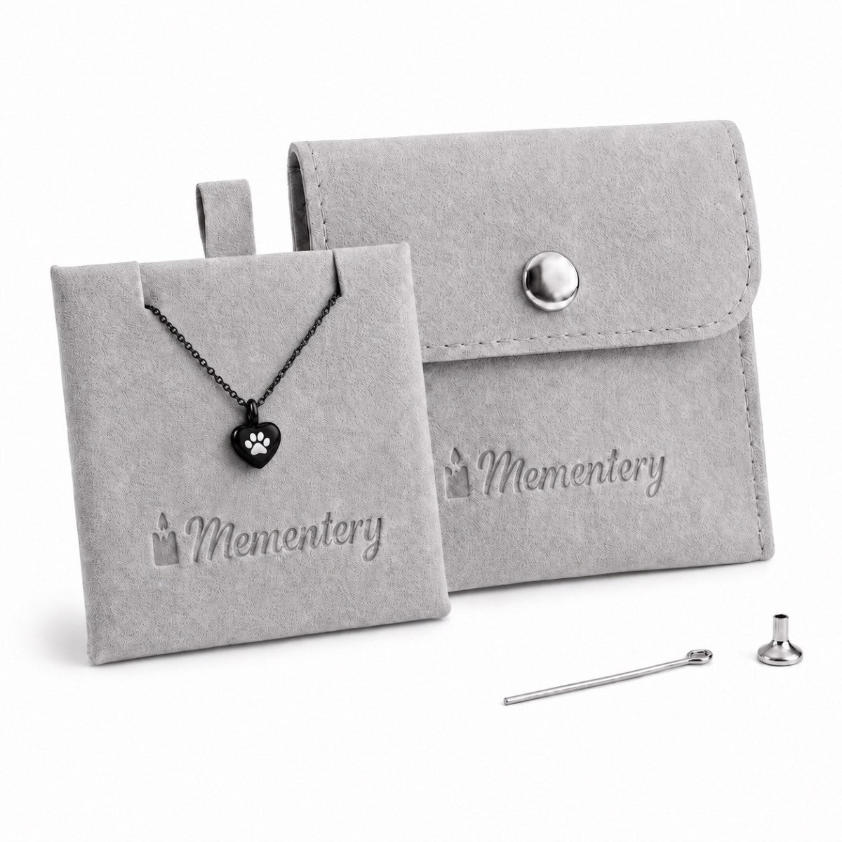 Coffret Mementery avec collier cœur empreinte noir, pochon velours et kit de remplissage inclus
