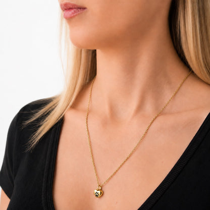 Collier cœur empreinte doré au cou – bijou symbolique discret Mementery