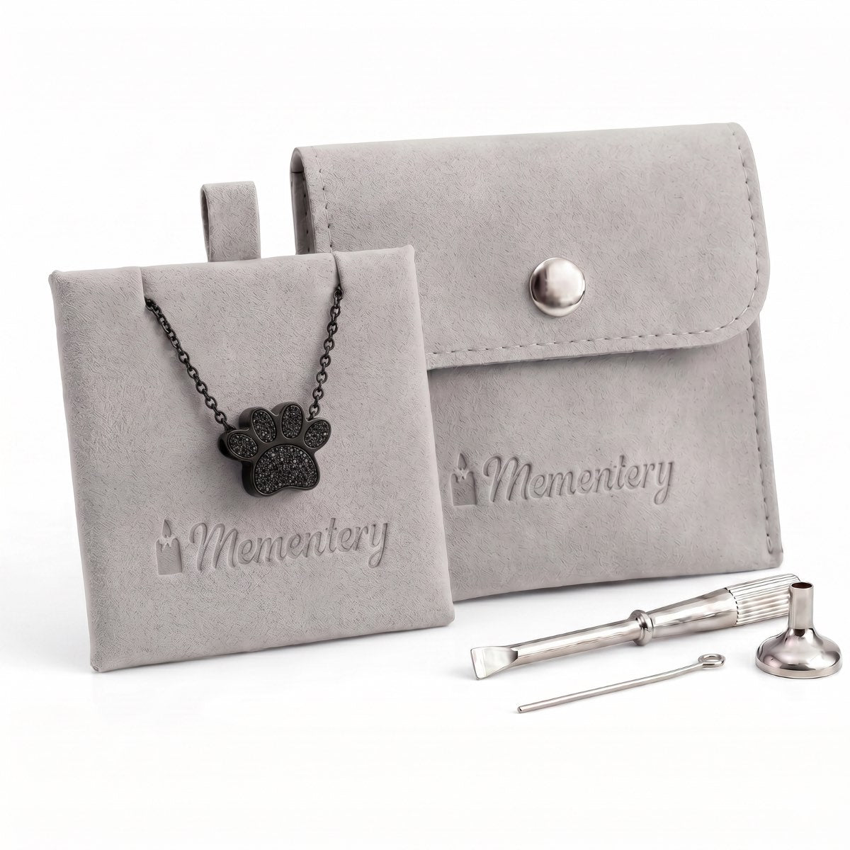 Coffret Mementery avec collier empreinte fidèle noir, pochon velours et kit de remplissage inclus