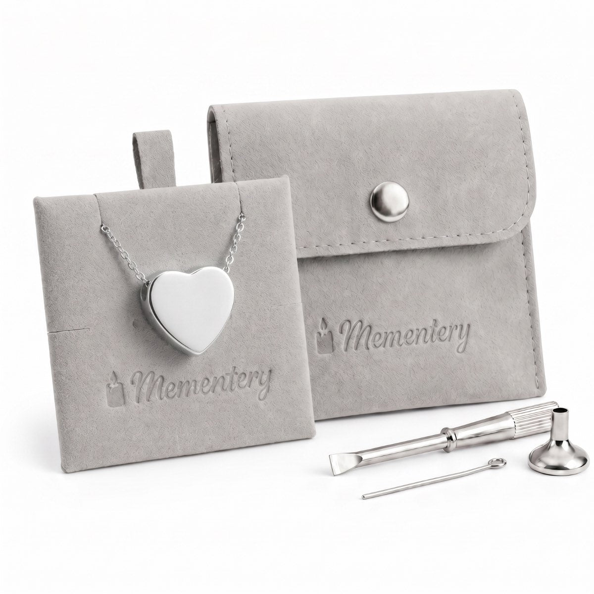 Coffret Mementery avec pendentif cœur argenté, pochon velours et kit de remplissage inclus