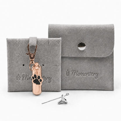 Porte-clés Empreinte du Souvenir rose avec pochette Mementery et accessoires de remplissage inclus